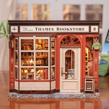 Afbeelding in Gallery-weergave laden, Miniatuurhuisje - Thames Boekenwinkel