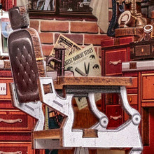 Afbeelding in Gallery-weergave laden, Miniatuurhuisje - Johns Kapsalon