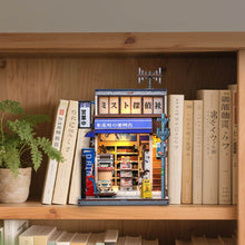 Afbeelding in Gallery-weergave laden, Book Nook - Buurtwinkel van Beika-chō