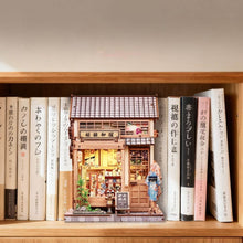 Afbeelding in Gallery-weergave laden, Book Nook - Zijdeatelier van Kyoto