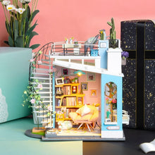 Afbeelding in Gallery-weergave laden, Miniatuurhuisje Dora’s Loft