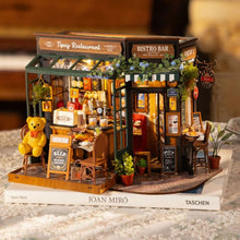 Afbeelding in Gallery-weergave laden, Miniatuurhuisje Tipsy Restaurant