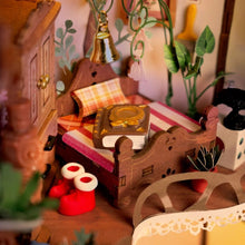 Afbeelding in Gallery-weergave laden, Miniatuurhuisje - Sprookjes-boomhut