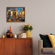 Afbeelding in Gallery-weergave laden, Diamond Painting - Tafel in een verlichte steeg
