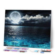 Afbeelding in Gallery-weergave laden, Diamond Painting - Volle maan en zeereflectie Diamond Painting Landschappen, landschappen