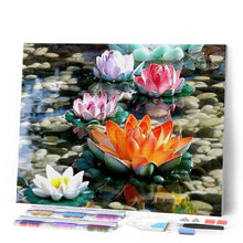 Afbeelding in Gallery-weergave laden, Diamond Painting - Waterlelies in Kleur Diamond Painting Bloemen, bloemen