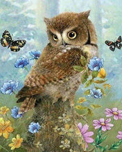Afbeelding in Gallery-weergave laden, Diamond Painting - Uil en vlinders dieren, vlinders, Diamond Painting Dieren, uilen
