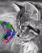 Afbeelding in Gallery-weergave laden, Diamond Painting - Kat en vlinder kleurrijk dieren, vlinders, katten, Diamond Painting Dieren