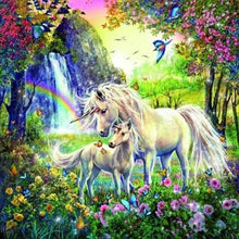 Afbeelding in Gallery-weergave laden, Diamond Painting - Eenhoorns in een bloemenveld dieren, Diamond Painting Dieren, eenhoorns
