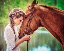Afbeelding in Gallery-weergave laden, Diamond Painting - Meisje en paard dieren, Diamond Painting Dieren, paarden