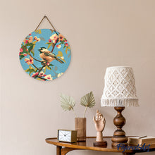 Afbeelding in Gallery-weergave laden, Diamond Painting op Houten Schijf - Vogel op een tak