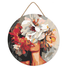 Afbeelding in Gallery-weergave laden, Diamond Painting op Houten Schijf - Schoonheid achter Bloemen