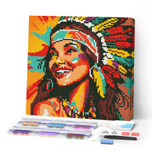 Afbeelding in Gallery-weergave laden, Mini Diamond Painting 25x25 cm - Inheemse Elegante Vrouw Pop Art