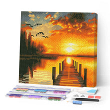 Afbeelding in Gallery-weergave laden, Mini Diamond Painting 25x25 cm - Gouden Meer Zonsondergang