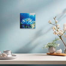 Afbeelding in Gallery-weergave laden, Mini Diamond Painting 25x25 cm - Glansende Witte Lotus