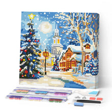 Afbeelding in Gallery-weergave laden, Mini Diamond Painting 25x25 cm - Besneeuwde kerststraat