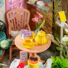 Afbeelding in Gallery-weergave laden, Miniatuurhuisje Sfeervolle Theetuin