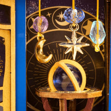 Afbeelding in Gallery-weergave laden, Miniatuurhuisje - Mystieke astronomiewinkel