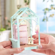 Afbeelding in Gallery-weergave laden, Miniatuurhuisje Bloeiende Theetuin