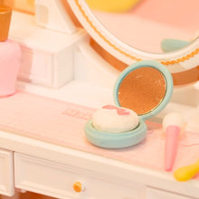 Afbeelding in Gallery-weergave laden, Miniatuurhuisje - Lieve roze slaapkamer