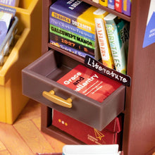 Afbeelding in Gallery-weergave laden, Miniatuurhuisje - Memory-boekwinkel