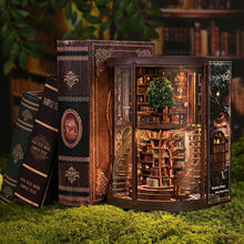Afbeelding in Gallery-weergave laden, Book Nook - De Boom der Kennis