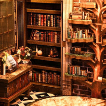 Afbeelding in Gallery-weergave laden, Book Nook - De Boom der Kennis