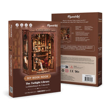 Afbeelding in Gallery-weergave laden, Book Nook - De Schemerbibliotheek