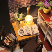 Afbeelding in Gallery-weergave laden, Miniatuurhuisje Pause Café