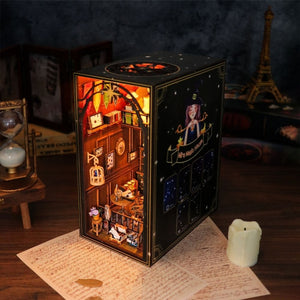Book Nook - Mira’s Magisch Huis