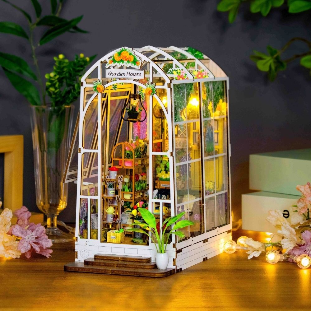 Book Nook - Kasje en Bloemen