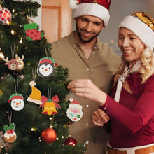 Afbeelding in Gallery-weergave laden, Kerstornamenten Schilderen op Nummers – Rendier Kerstman Sokken Kit