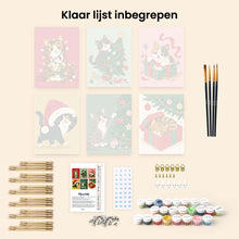 Afbeelding in Gallery-weergave laden, Mini Schilderen op Nummer 15x20cm (6 stuks) - Kerstplezier met Kittens