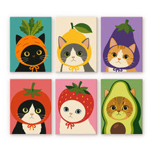 Afbeelding in Gallery-weergave laden, Mini Serie Schilderen op Nummer 15x20cm (6 stuks) - Katten met Fruit- en Groentenmutsen