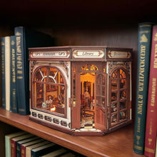 Afbeelding in Gallery-weergave laden, Miniatuurhuisjes - Athena's Studeerkamer Figured'Art