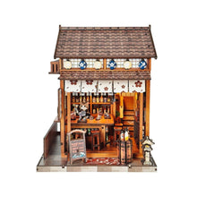 Afbeelding in Gallery-weergave laden, Miniatuurhuisjes - Sakura Sake Bar
