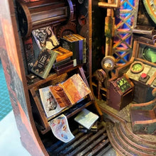 Afbeelding in Gallery-weergave laden, Book Nook - 10.000 Mijlen onder de Zee