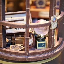 Afbeelding in Gallery-weergave laden, Book Nook - Toverstaf Winkel