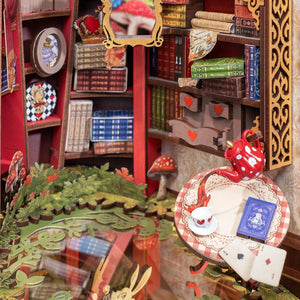 Book Nook - Alice Avontuur