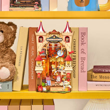 Afbeelding in Gallery-weergave laden, Book Nook - Sprookjesachtig pretpark