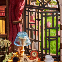 Afbeelding in Gallery-weergave laden, Book Nook - Stille Hoek Studie