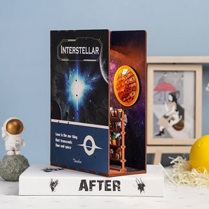Book Nook - Interstellair