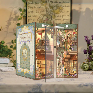 Book Nook - Shakespeare's Vers