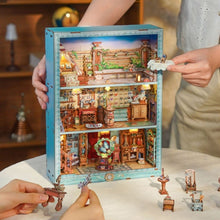 Afbeelding in Gallery-weergave laden, Book Nook - Reisverzamelaar