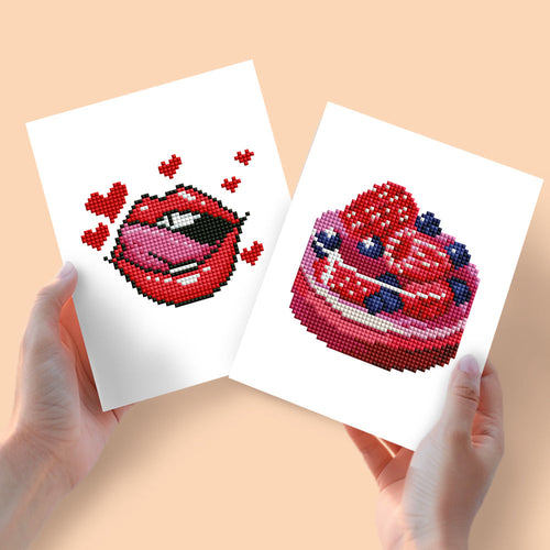 Mini Diamond Painting 15x20cm (2 stuks) - Rode Lippen en Taart met Bessen