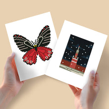 Afbeelding in Gallery-weergave laden, Mini Diamond Painting 15x20cm (2 stuks) - Vlinder ontmoet de Toren