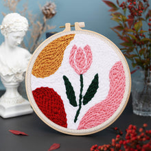 Afbeelding in Gallery-weergave laden, Punch Needle pakket Roze tulp