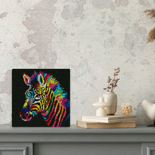 Afbeelding in Gallery-weergave laden, Mini Diamond Painting 25x25 cm - Neon Zebra