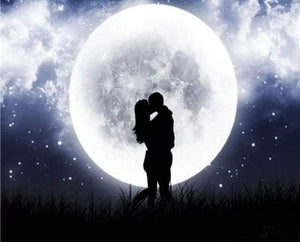 Schilderen op Nummer - Romantische kus en volle maan